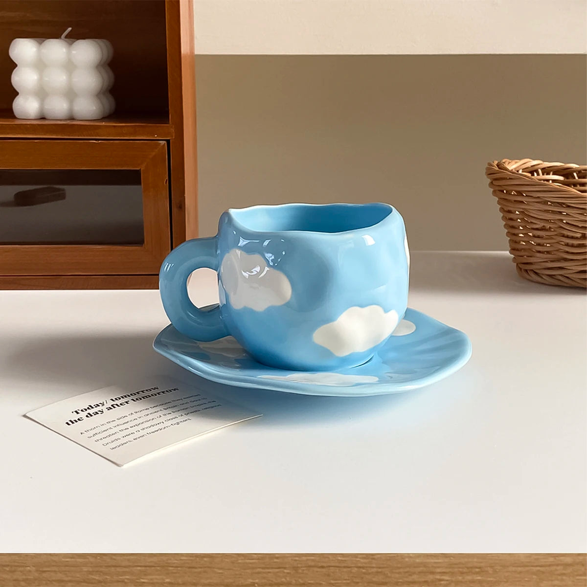 Hand-painted porcelain coffee cup with saucer, 280 ml